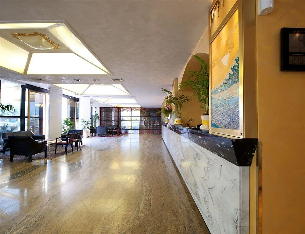****  Hotel Diplomat Palace Rimini Italy