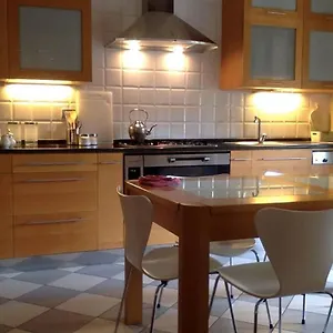  Apartment Vasari Italy